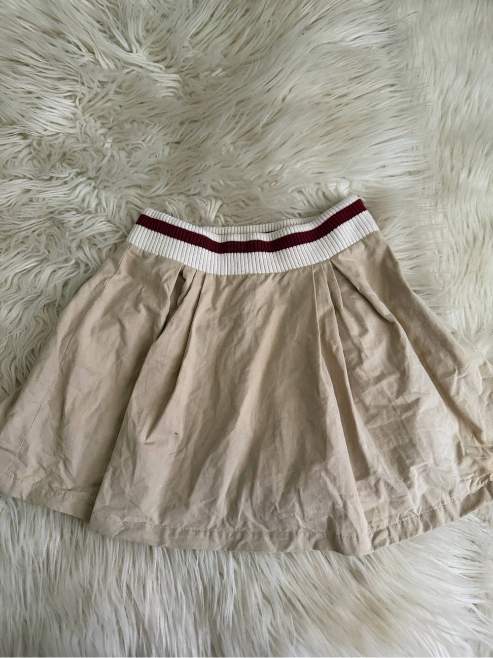 Zara Girls Classic Cream Pleated Mini Skirt with Ribbed Waistband